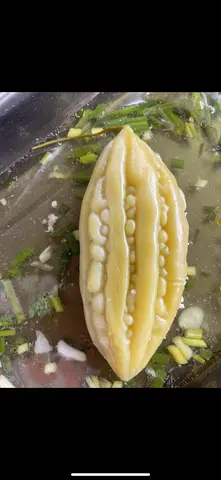 Hình ảnh  Cơm canh khổ qua dồn thịt