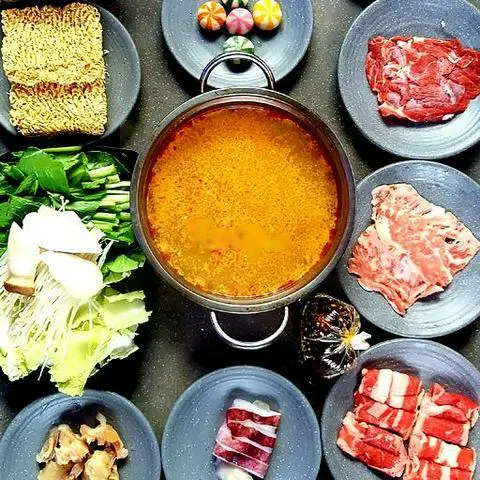 Hình ảnh COMBO LẨU HẢI SẢN HONGKONG ĐẶC BIỆT (TOMYUM)