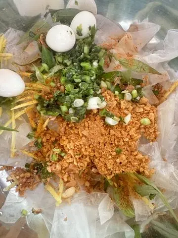 Hình ảnh Bánh Tráng Mỡ Hành Tỏi Phi