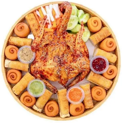 Hình ảnh Gà quay lên mẹt