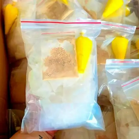 Hình ảnh Phơi sương muối nhuyễn kèm bơ