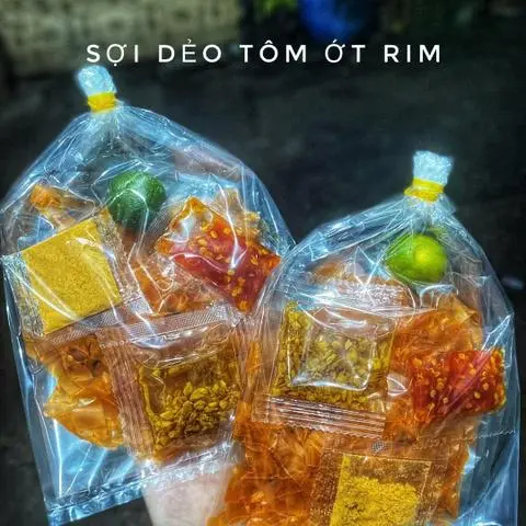 Hình ảnh [MÓN MỚI] Bánh tráng dẻo sợi tôm ớt rim 