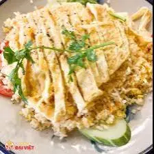 Hình ảnh Cơm Trứng Chiên Giòn Tặng Trà Tắc.