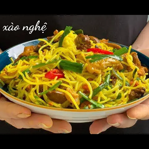 Hình ảnh Bún xào lòng nghệ -1 phan