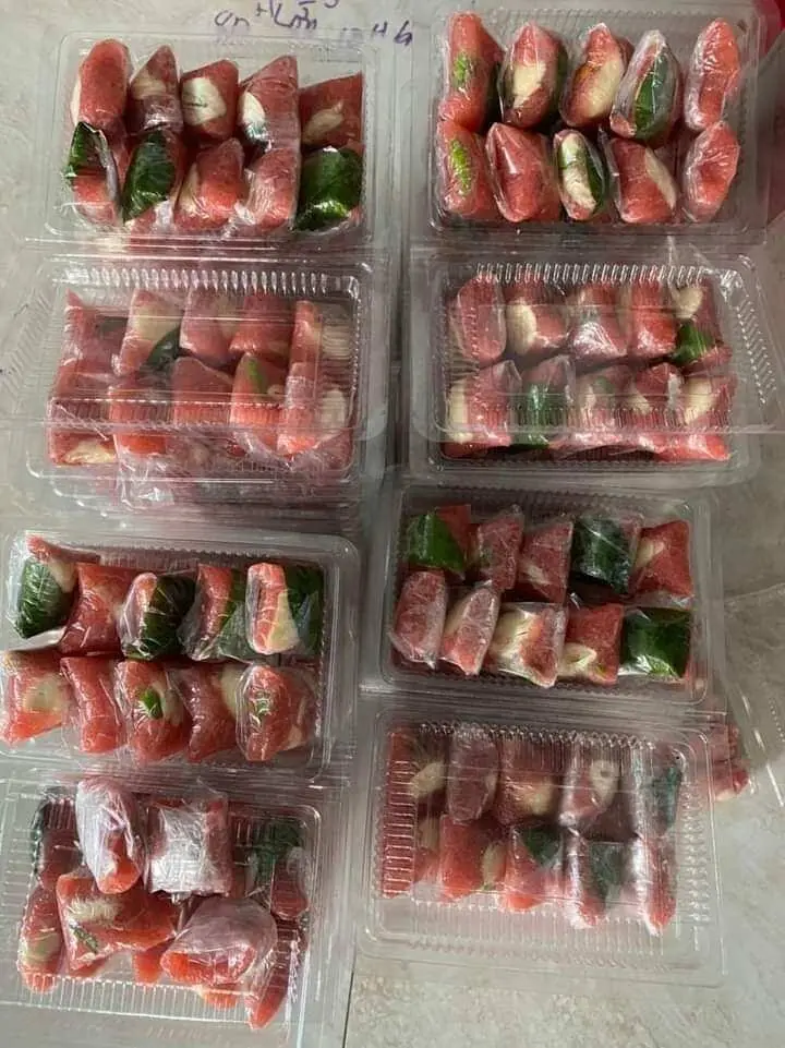 Hình ảnh Nem Lai Vung Hộp 10 cái
