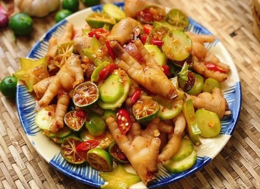 Hình ảnh Chân gà rút xương sốt thái siêu ngon