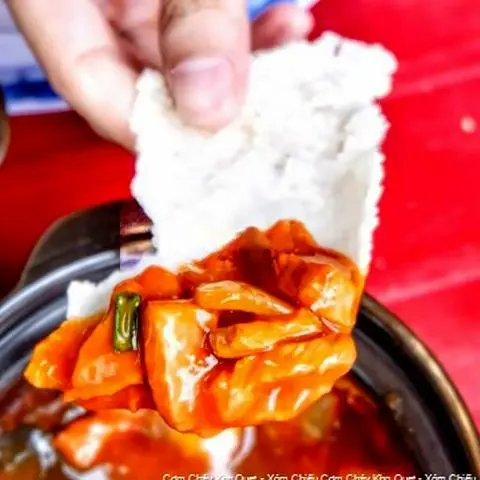 Hình ảnh Cơm cháy bò lúc lắc