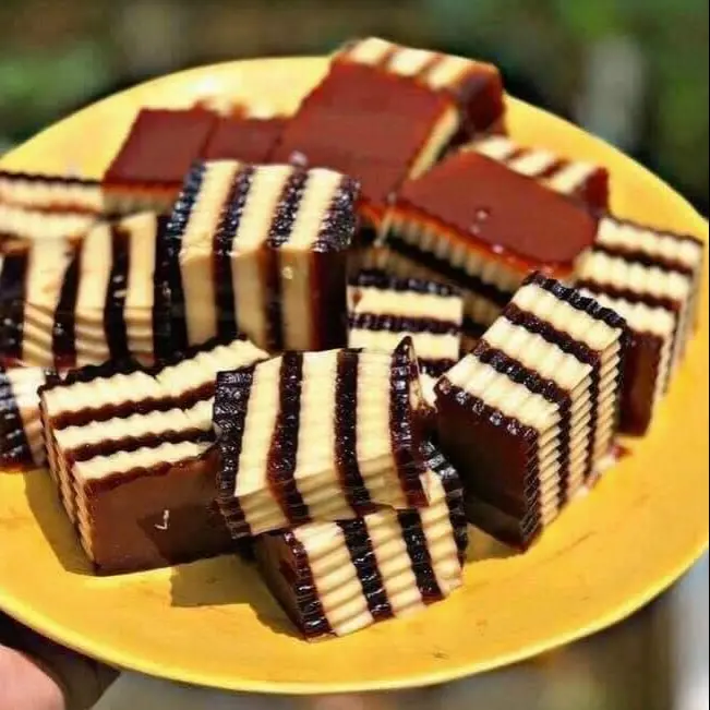 Hình ảnh 1 hộp rau câu Flan Cheese siêu béo siêu ngon 500gr (tặng 01 bánh Flan)
