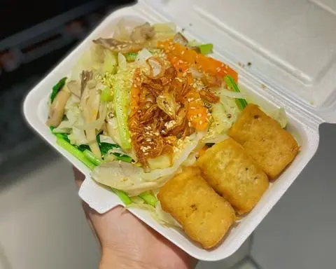 Hình ảnh Mì Gói Xào Thập Cẩm