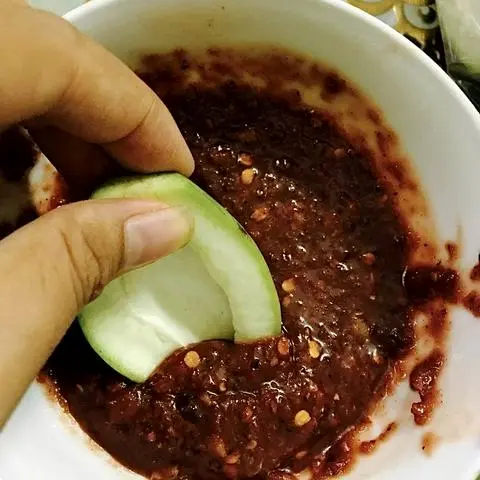 Hình ảnh Thêm mắm ruốc chấm trái cây