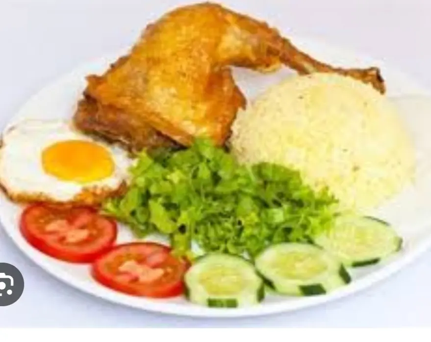 Hình ảnh Cơm Gà Xối Mỡ Ốp La (sz  Lớn)