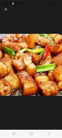 Hình ảnh Ba rọi kho măng