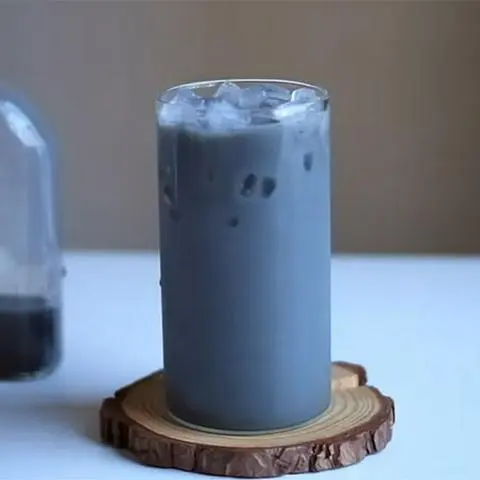 Hình ảnh Trà sữa than tre