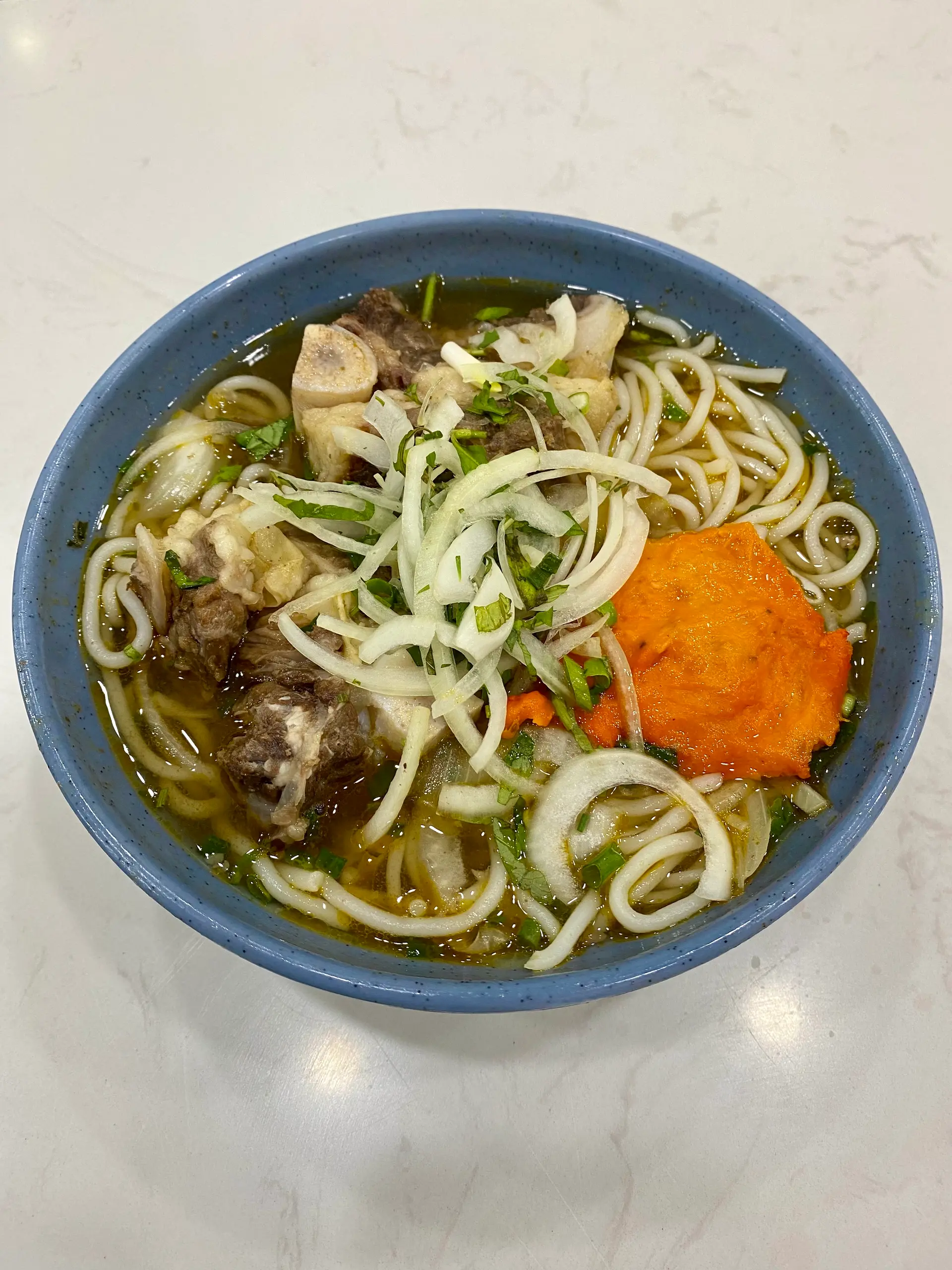 Hình ảnh Bún bò sườn-chả