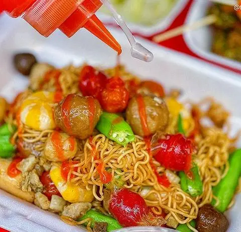 Hình ảnh Mì trộn viên thập cẩm