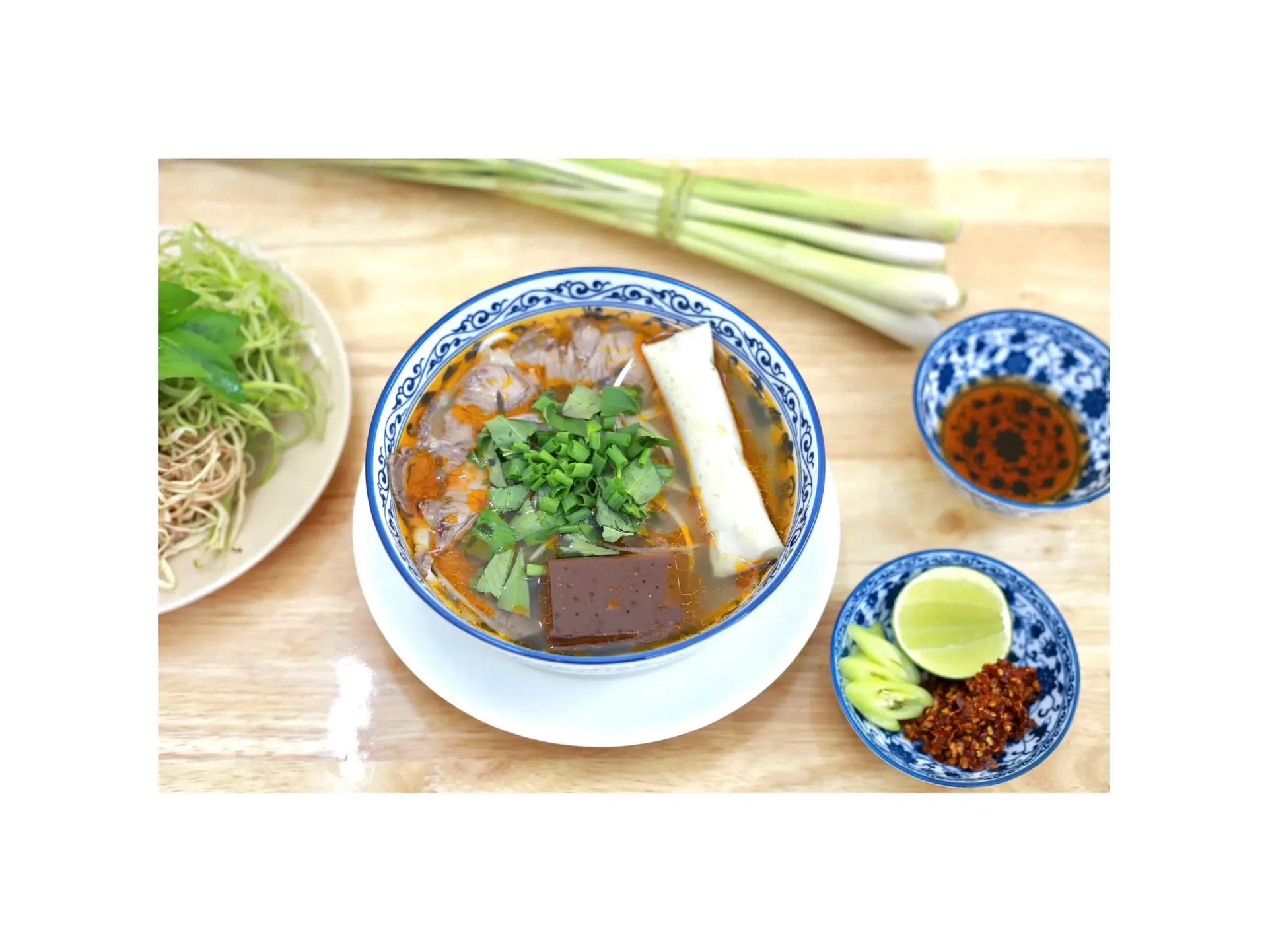 Hình ảnh Bún bò nạm