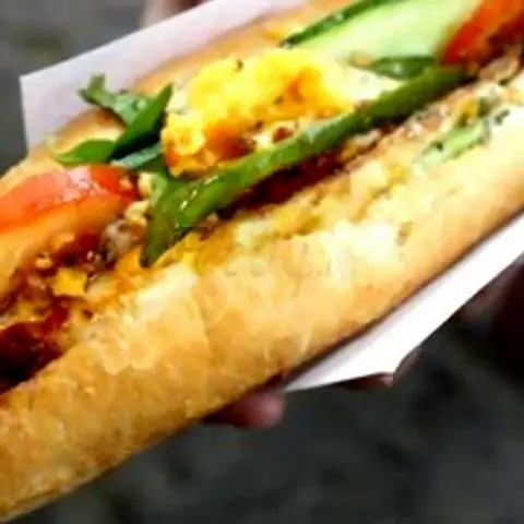Hình ảnh Bánh Mì Thập Cẩm
