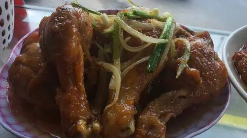 Hình ảnh Đùi gà rim