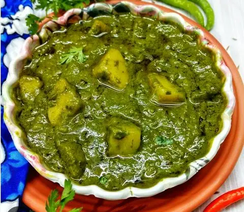 Hình ảnh Aloo Palak
