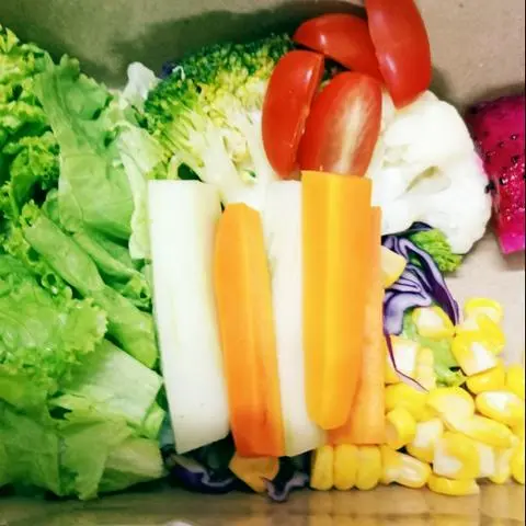 Hình ảnh Salad mix rau củ ( kèm sốt tự chọn )