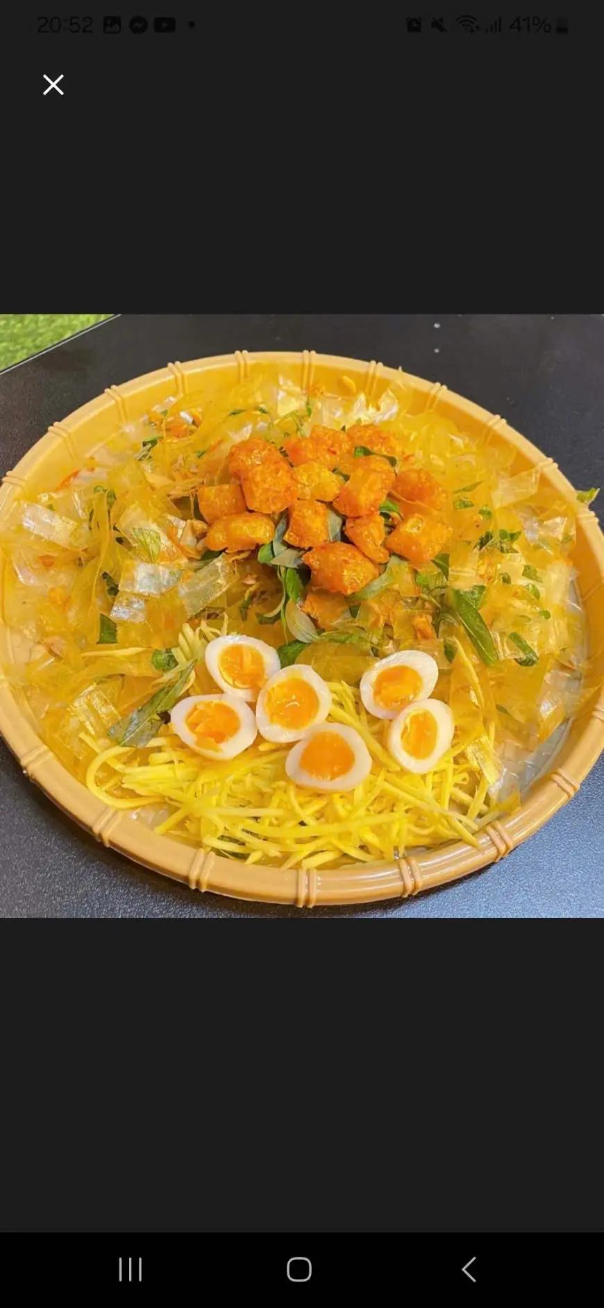 Hình ảnh Bánh tráng dẻo trộn cút lòng đào tóp mỡ 