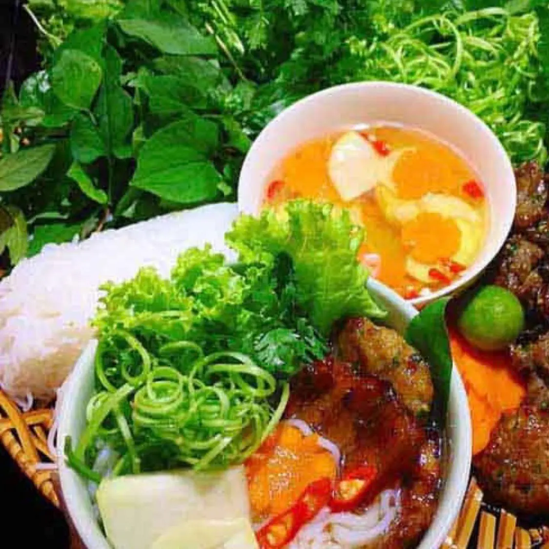 Hình ảnh Thêm chả miếng 