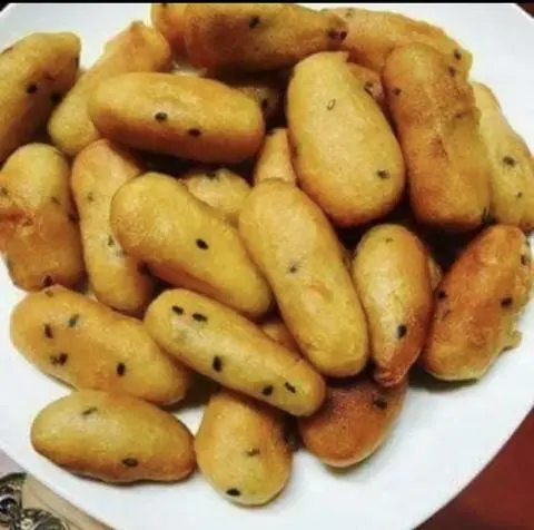 Hình ảnh Khoai lang kén chiên giòn