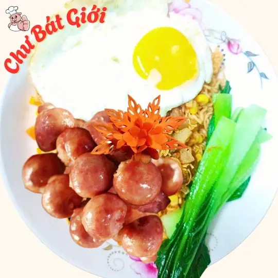 Hình ảnh Mì trộn hồ lô viên - trứng