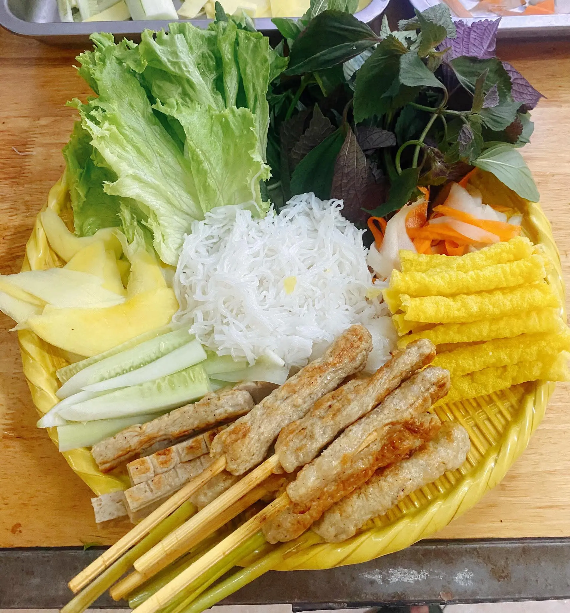 Hình ảnh Nem lụi Nha trang vị sả - phần 1 người