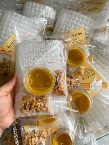 Hình ảnh Bánh Tráng Muối Béo 