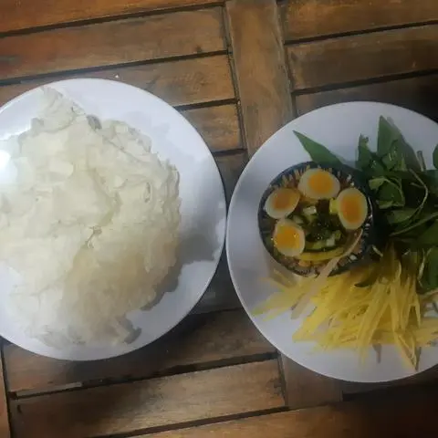 Hình ảnh Bánh Tráng Chiên Chấm Bơ Me