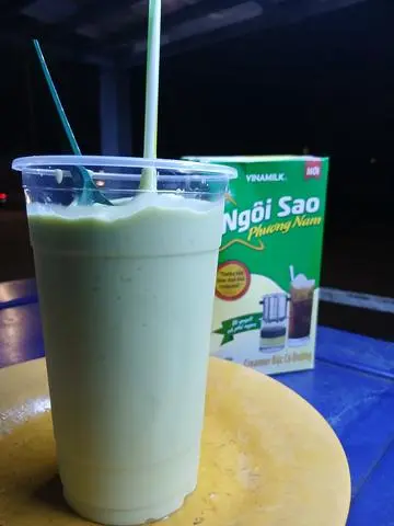 Hình ảnh Sinh tố mãng cầu bơ