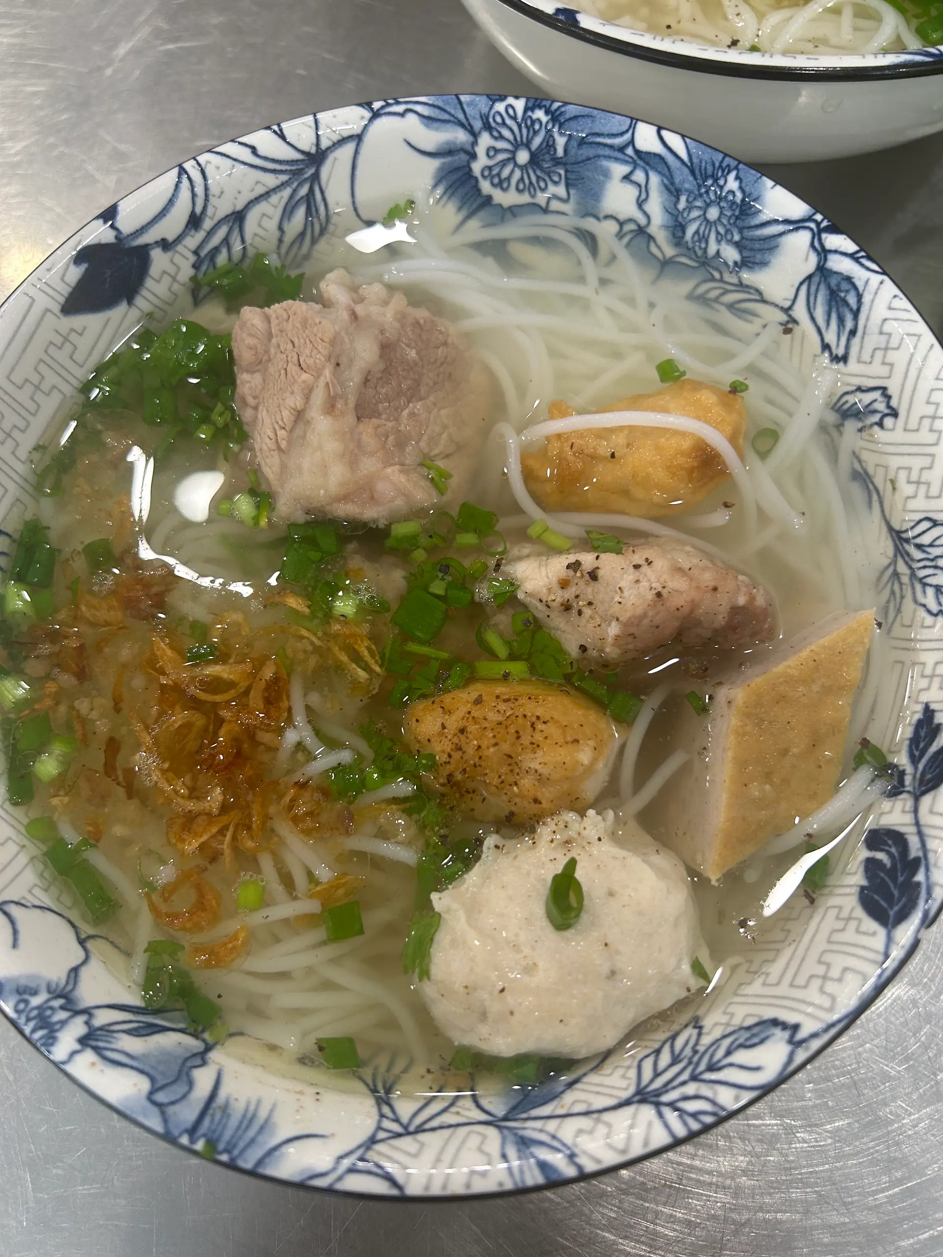 Hình ảnh Nui sườn mọc chả