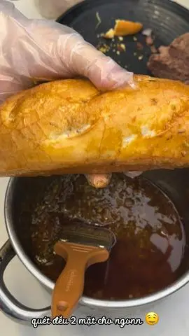 Hình ảnh Bánh Mì Chan Nước