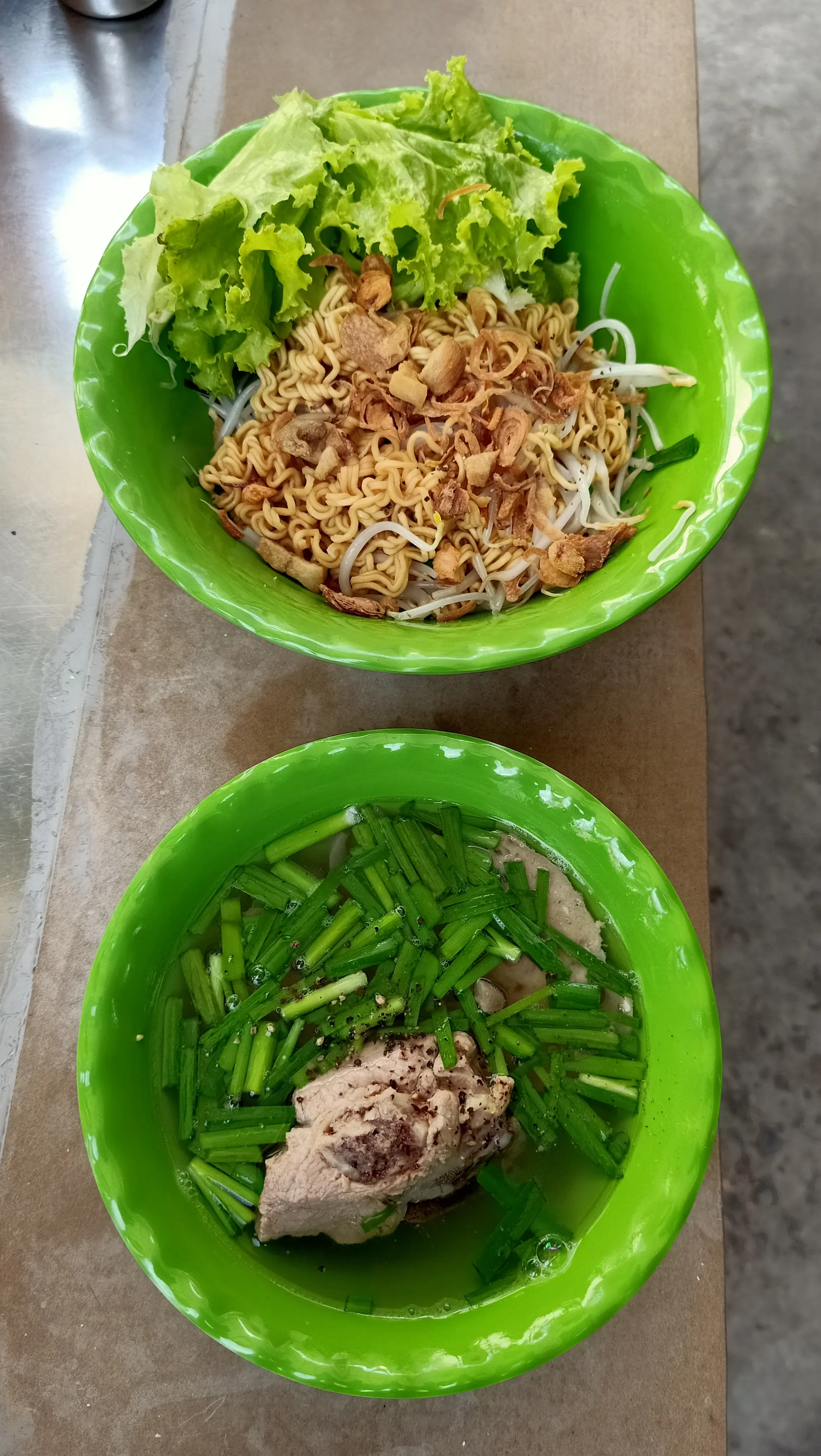 Hình ảnh hủ tiếu mì gói khô xương 