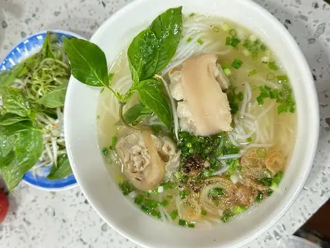 Hình ảnh Bún gạo sườn heo