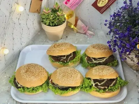 Hình ảnh HamBurGer Bò
