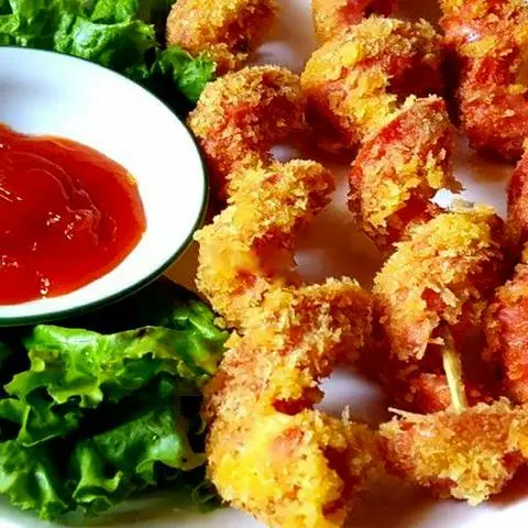 Hình ảnh Xúc Xích Lốc Xoáy