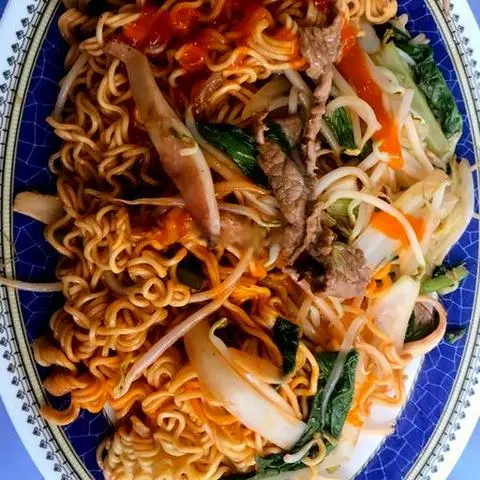 Hình ảnh Mì gói xào bò