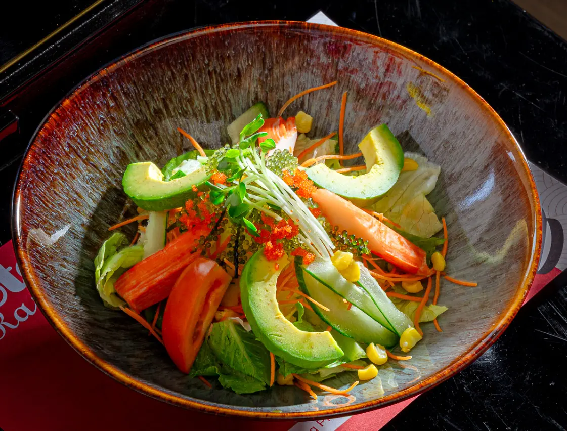 Hình ảnh Salad Bơ Và Thanh Cua