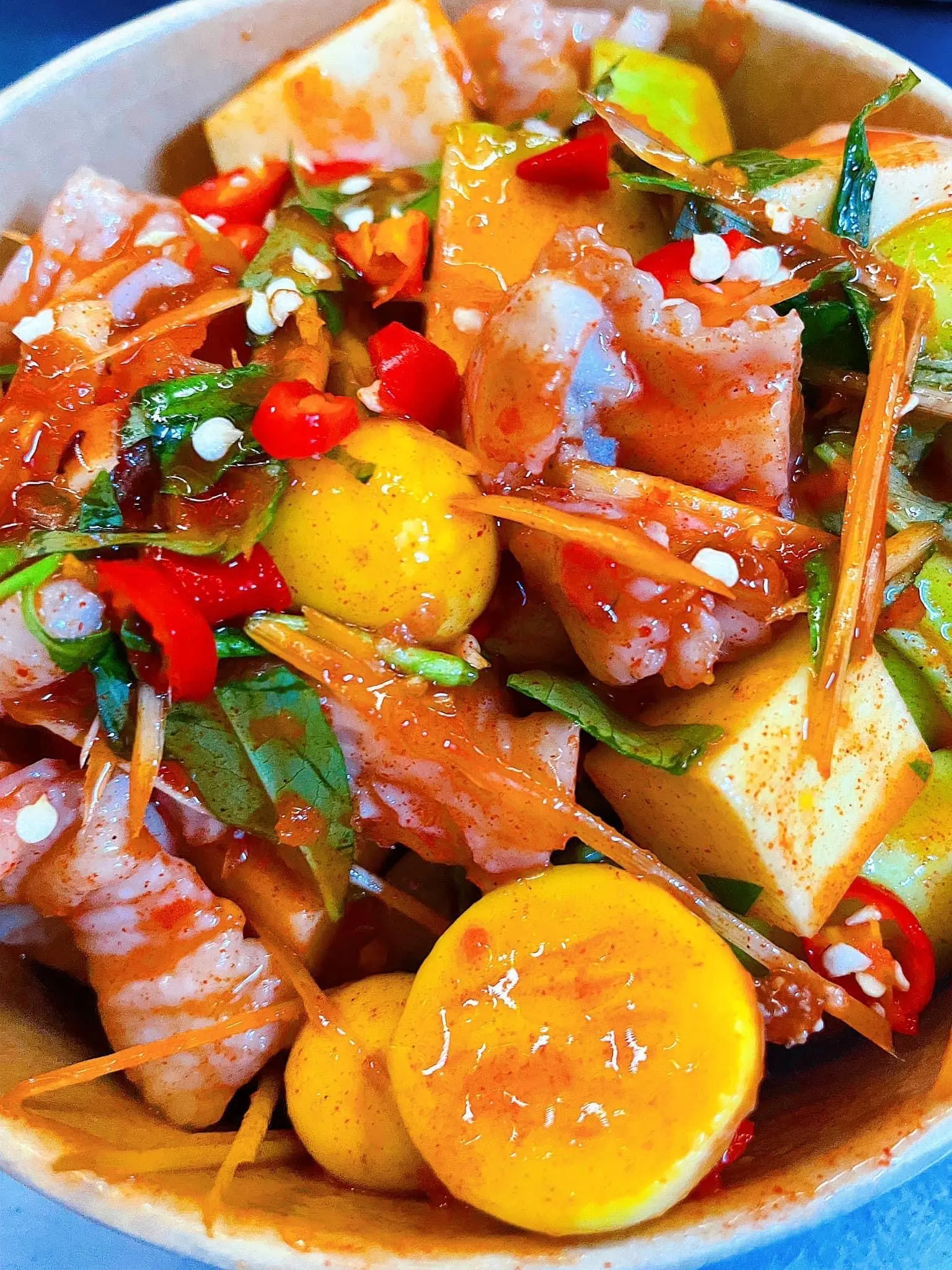 Hình ảnh Rút Xương Mix Trứng non