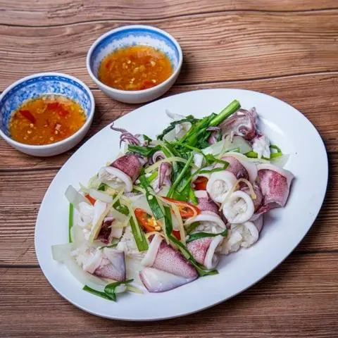 Hình ảnh MỨC TRỨNG HẤP HÀNH