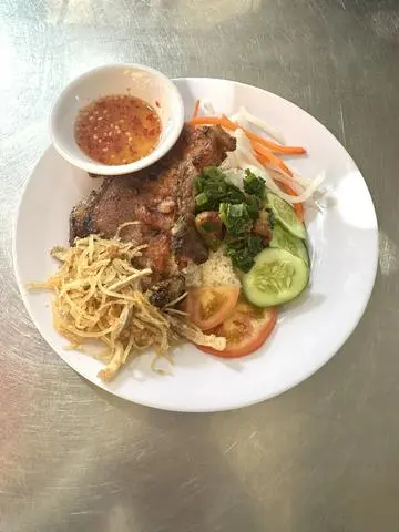 Hình ảnh Cơm Sườn Bì