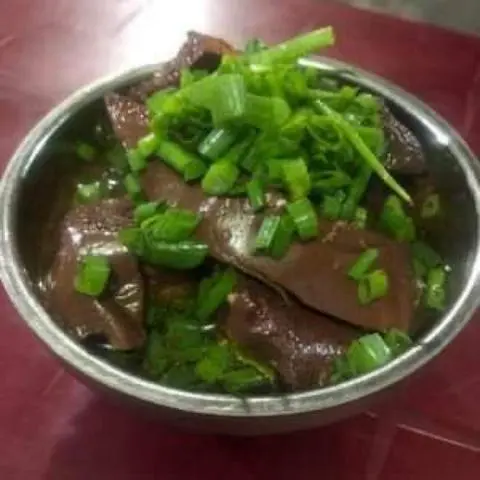 Hình ảnh Chén huyết thêm