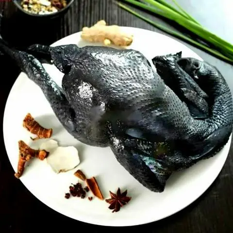 Hình ảnh Gà Ác Hấp Sả Cay