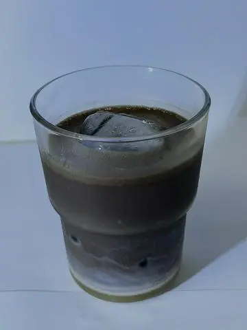 Hình ảnh Houjicha sữa gấu (tem gấu dâu)