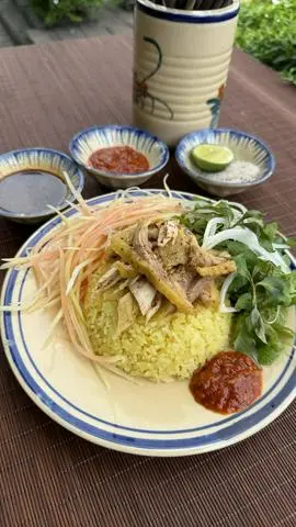 Hình ảnh Cơm gà xé Hội An 