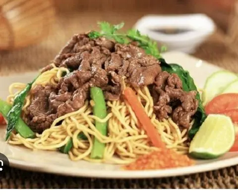 Hình ảnh Mì gói xào bò