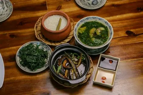 Hình ảnh Set 4 cá kèo kho rau răm