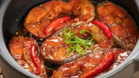 Hình ảnh Cá basa kho nước dừa (thêm)